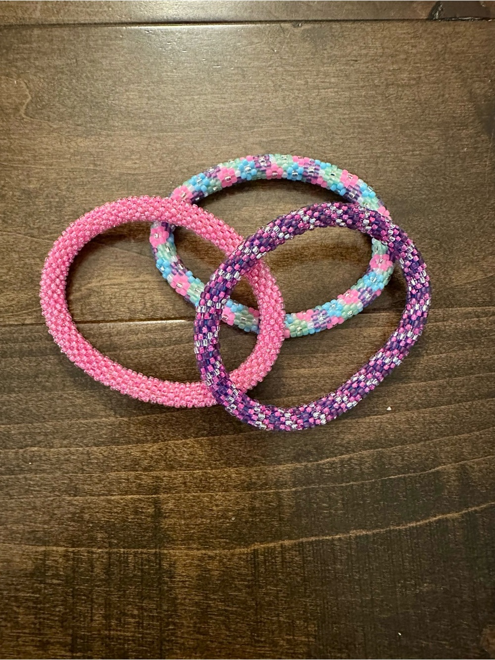 🌟 Sashka Co Set of 30 assorted color bracelets - Picture 4 of 8